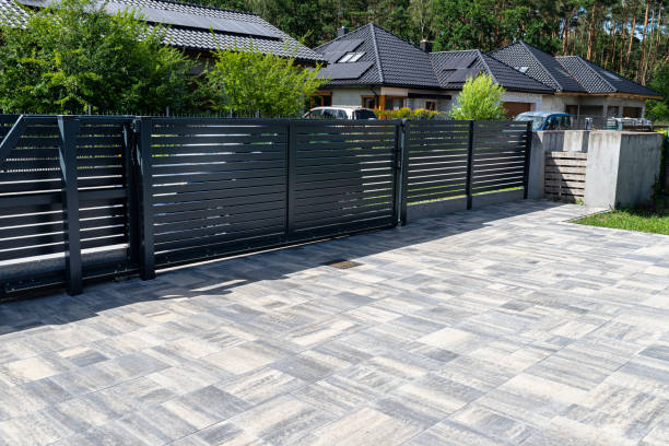 Best Interlocking Driveway Pavers  in Oblong, IL